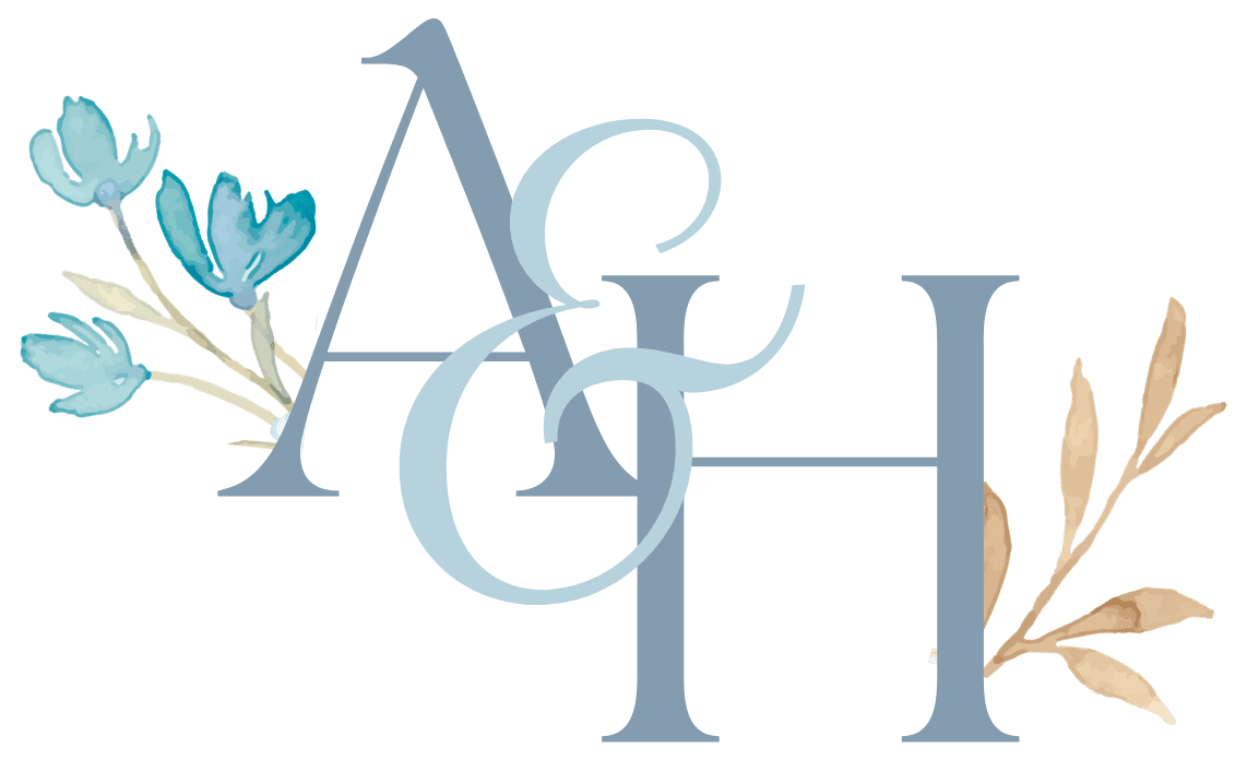 Monograma A & H